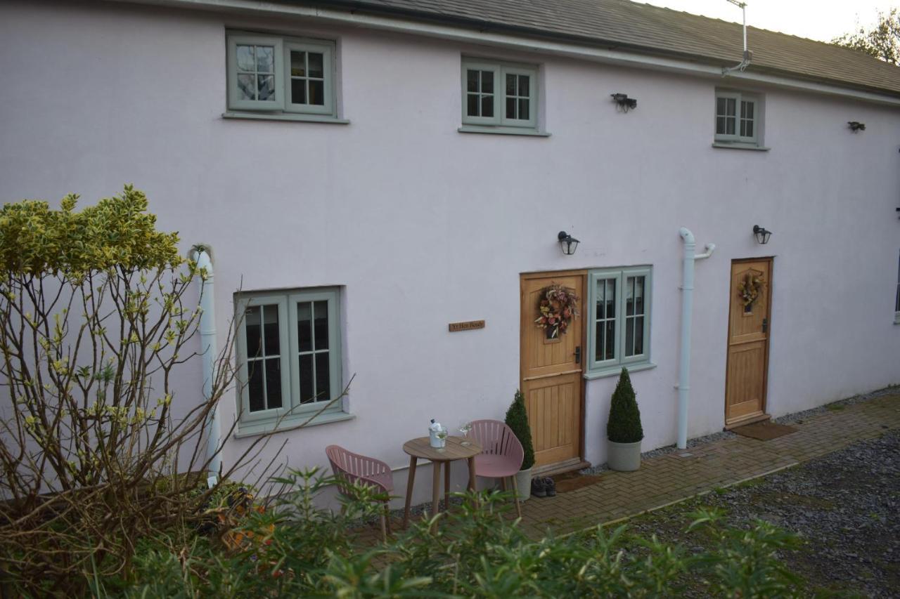 Luxury 2-Bed Barn Conversion In Llansteffan Καρμάρθεν Εξωτερικό φωτογραφία